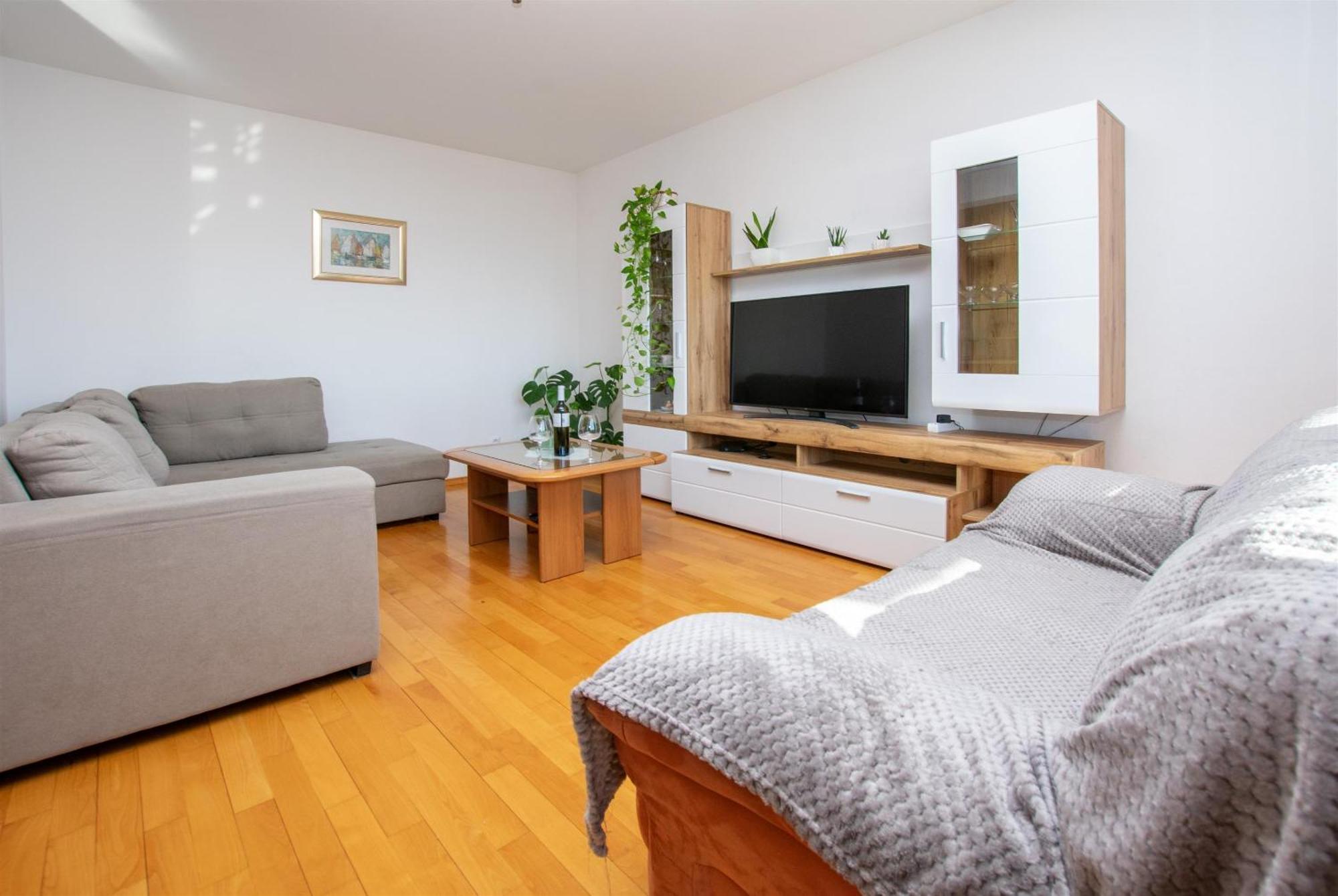 Apartment Zdravko Omiš Εξωτερικό φωτογραφία