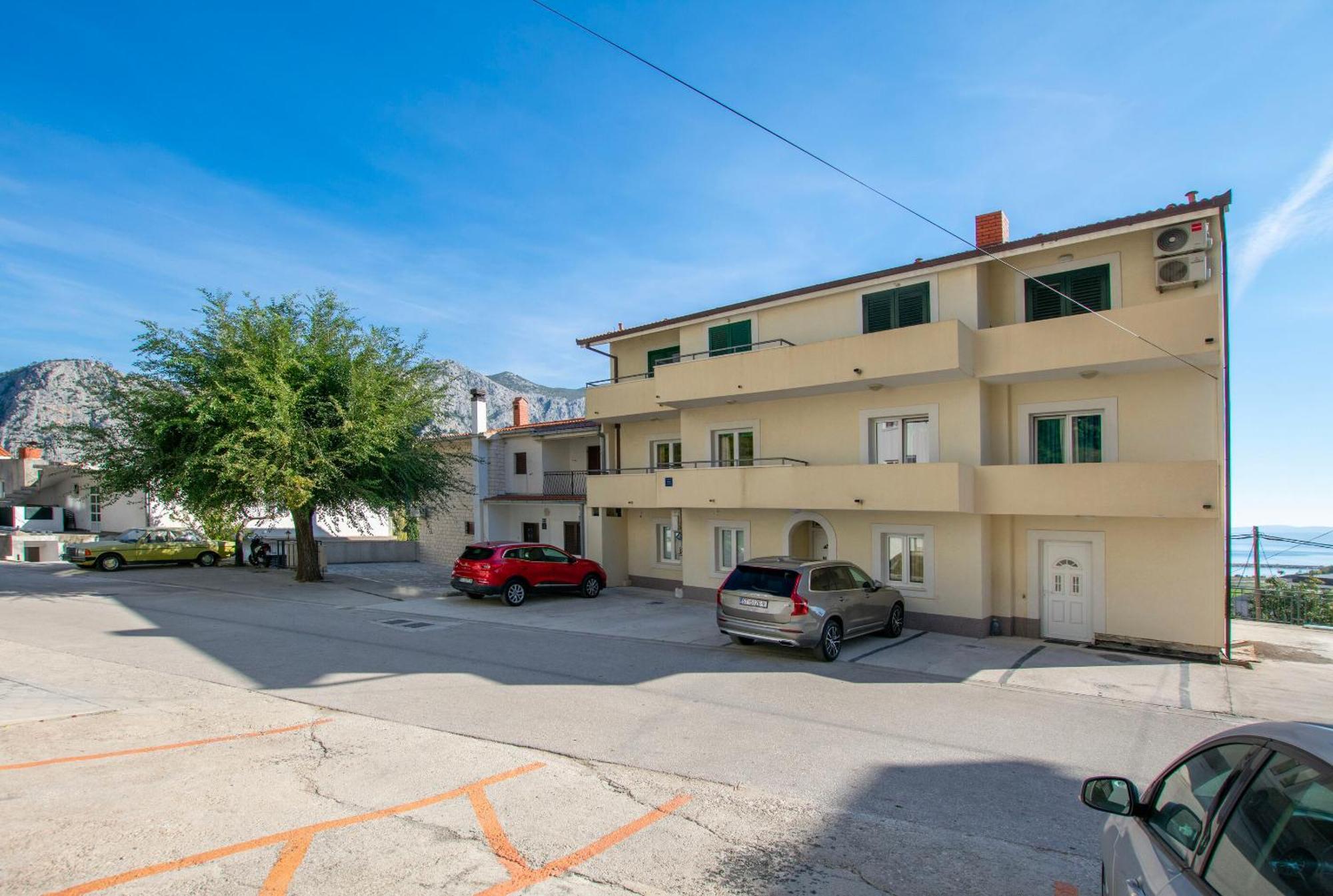 Apartment Zdravko Omiš Εξωτερικό φωτογραφία