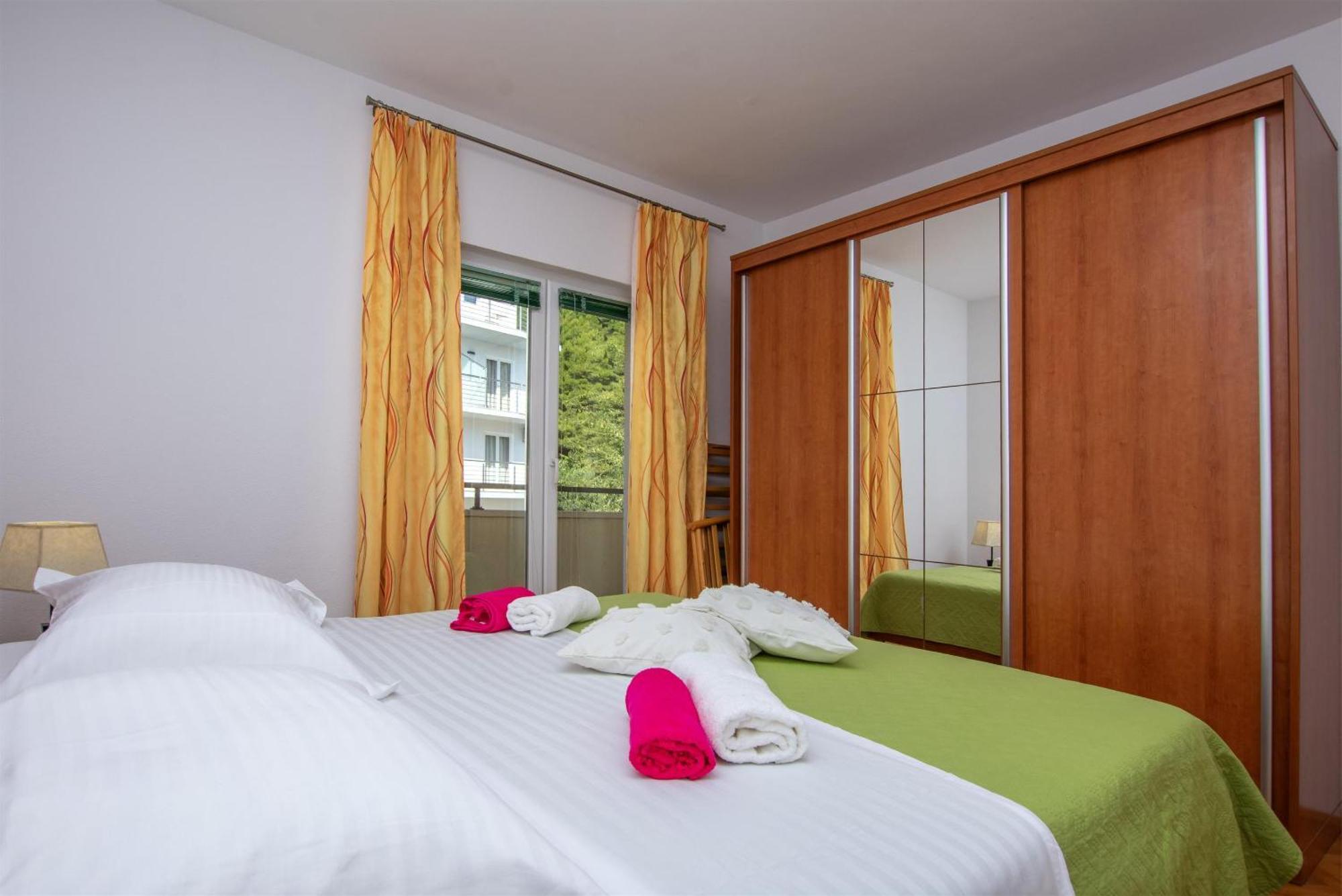 Apartment Zdravko Omiš Εξωτερικό φωτογραφία